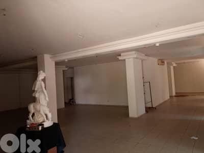 Prime Location Showroom For Rent In Hazmieh صالة للايجار الحازمية