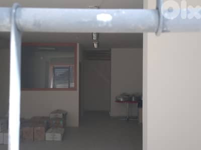 Prime Location Showroom For Rent In Hazmieh صالة للايجار الحازمية