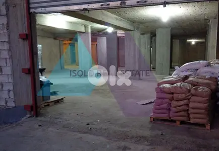 A 650 m2 warehouse for sale in Jdeide -مستودع للبيع في الجديدة
