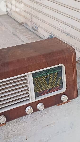 antique 4