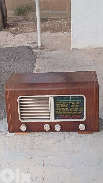 antique 7