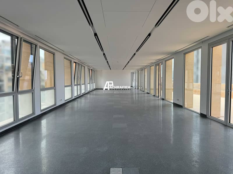 2,210 SQM - Building For Rent in Achrafieh 18