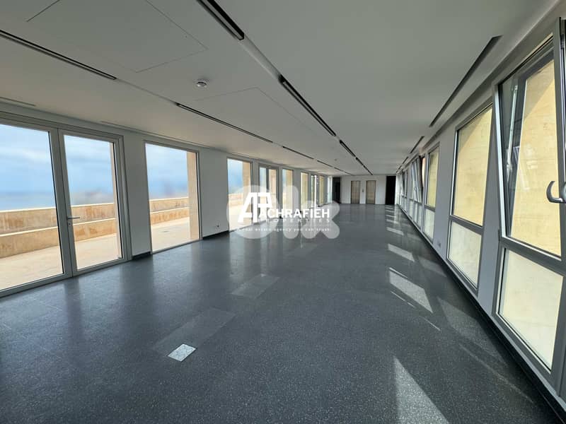 2,210 SQM - Building For Rent in Achrafieh 19
