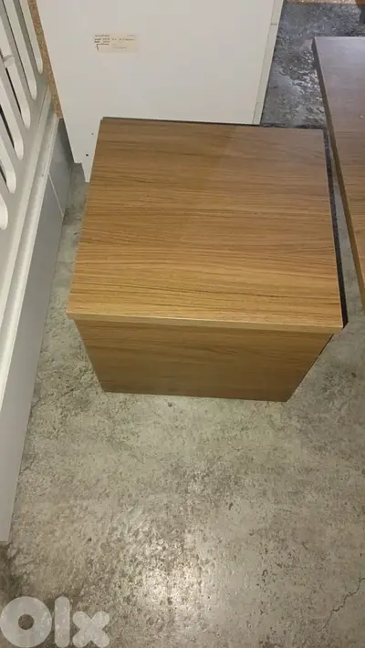 3 wood tables in good condition