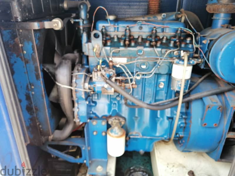 3900$   Perkins 40kw. مولد خارق. م 11