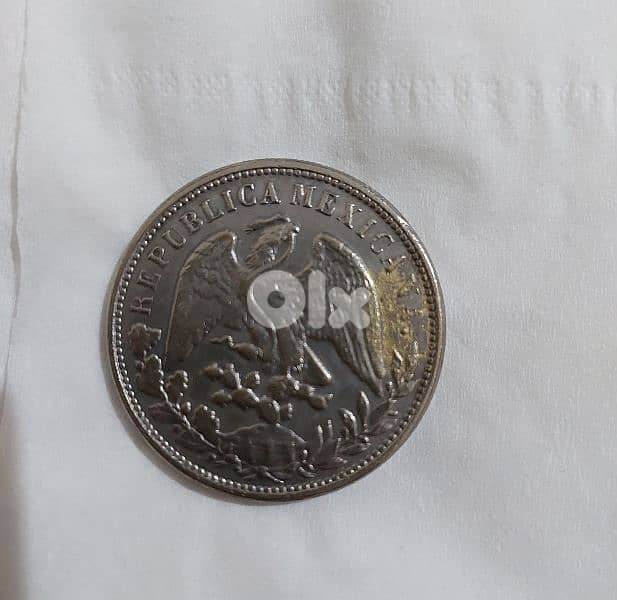 Mexican Memorial Pesos coin 0