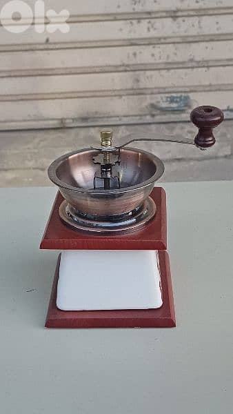 antique 8