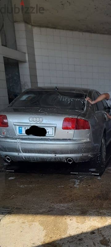Audi A8 2004
