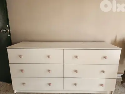 Big white console