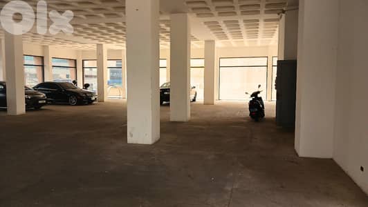 L15632-An Open Space Showroom for Rent In Dora. L15632-An Open Space Showroom for Rent In Dora.