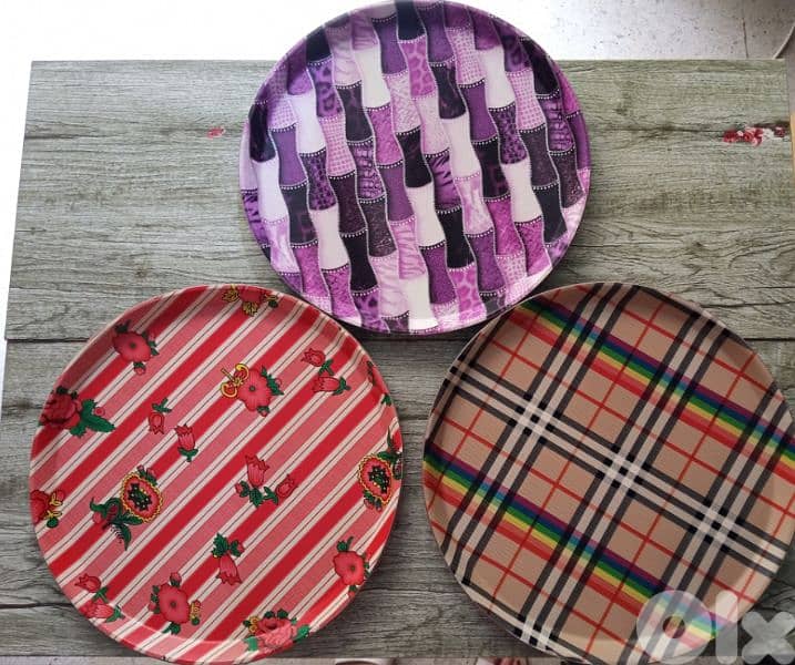 cute plastic and leathur trays 1