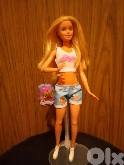 Barbie TRAINS Small TYGRE Mattel Great doll flexi legs+Outfit +Kickers