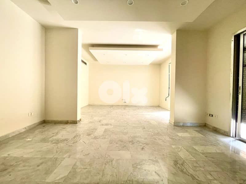 RAO26-4886 Office 250m for rent in Achrafieh, $ 1,500 cash 0