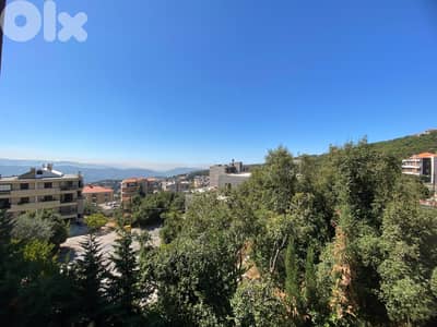 Apartment for sale in Baabdat/ Amazing View