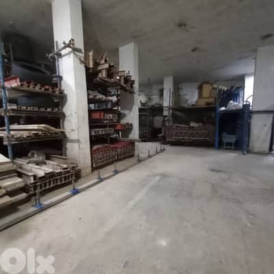 Grand floor Warehouse in zalka for sale مستودع طابق ارضي  للبيع
