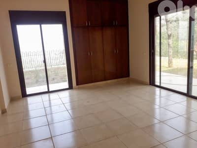 300 SQM Apartment in Daher El Souwan + Sea & Mountain View & Garden