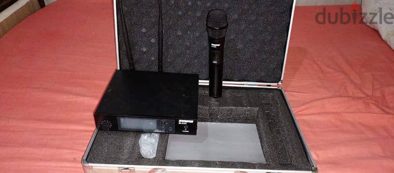 Wireless Shure Mic like new 1