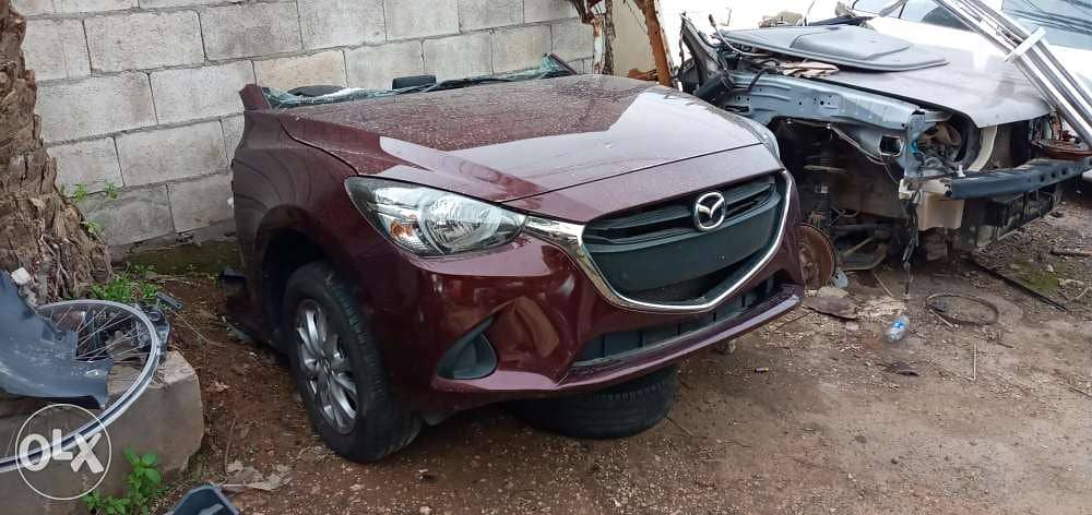 Mazda 2 model 2016 5