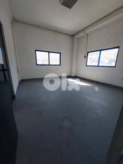 300 SQM Industrial Warehouse in Mazraat Yachouh, Metn