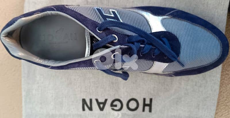 hogan sneakers . as good as new. size 39 1