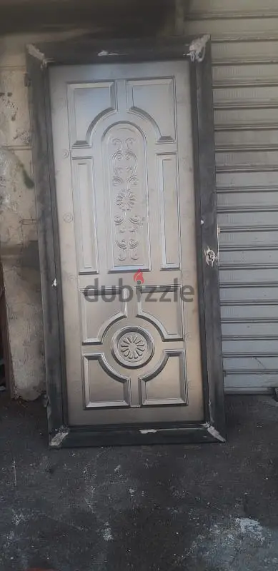 تصنيع وتصليح جميع انواع الحديد (( 71240251 ))