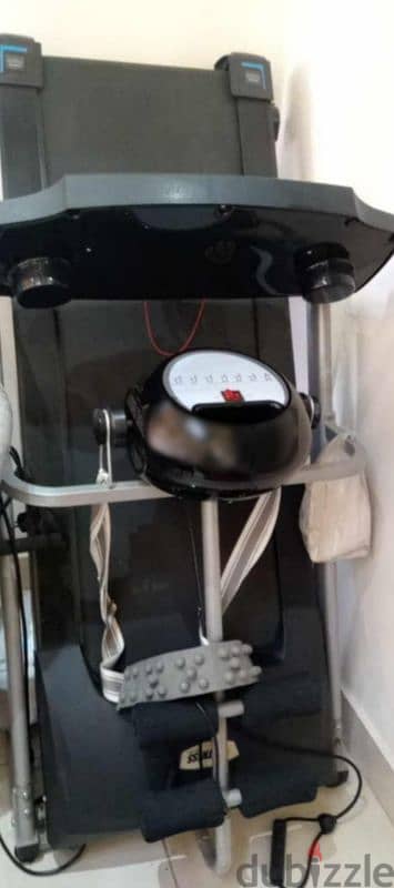treadmill machine Fitness price 200$ 0