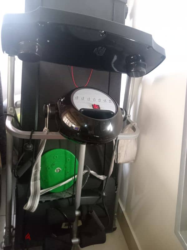 treadmill machine Fitness price 200$ 2