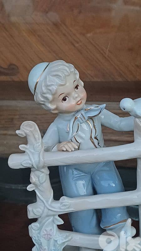 antique 4