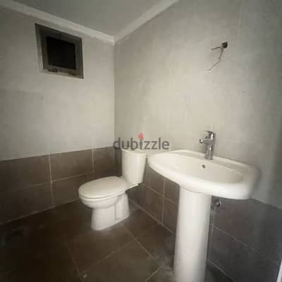 Apartment for sale in Mazraat Yachouh شقة للبيع في مزرعة يشوع
