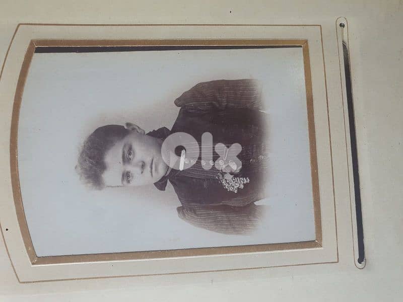 early 20th century memorial pictures in an album 0