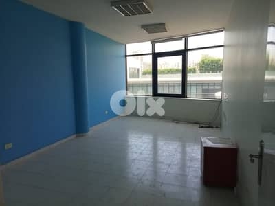 Office For sale In Hazmieh مكتب للبيع في الحازمية 75م م