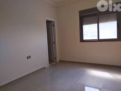 L16241 - Spacious 3-Bedroom Apartment For Sale in Kfarhbeib