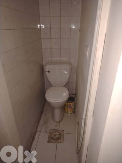 75 SQM Shop in Horsh Tabet, Metn