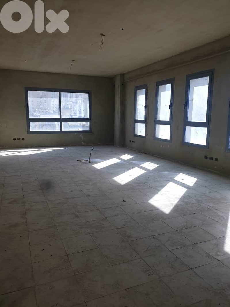 ZALKA TOWER ON HIGHWAY COMMERCIAL OFFICE (70SQ) , (ZL-105) 0