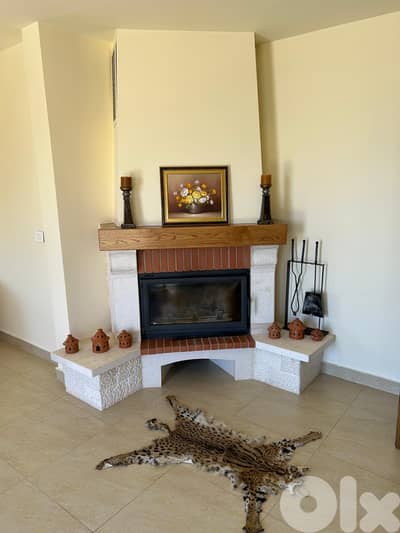 ksara luxurious villa with large garden prestigious neighborhood #6376