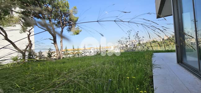 Apartment for sale in Yarzeh شقة للبيع في اليرزة حديقة