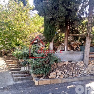semi-furnished for sale in Louaizeh شقة نصف مفروشة للبيع في اللويزة