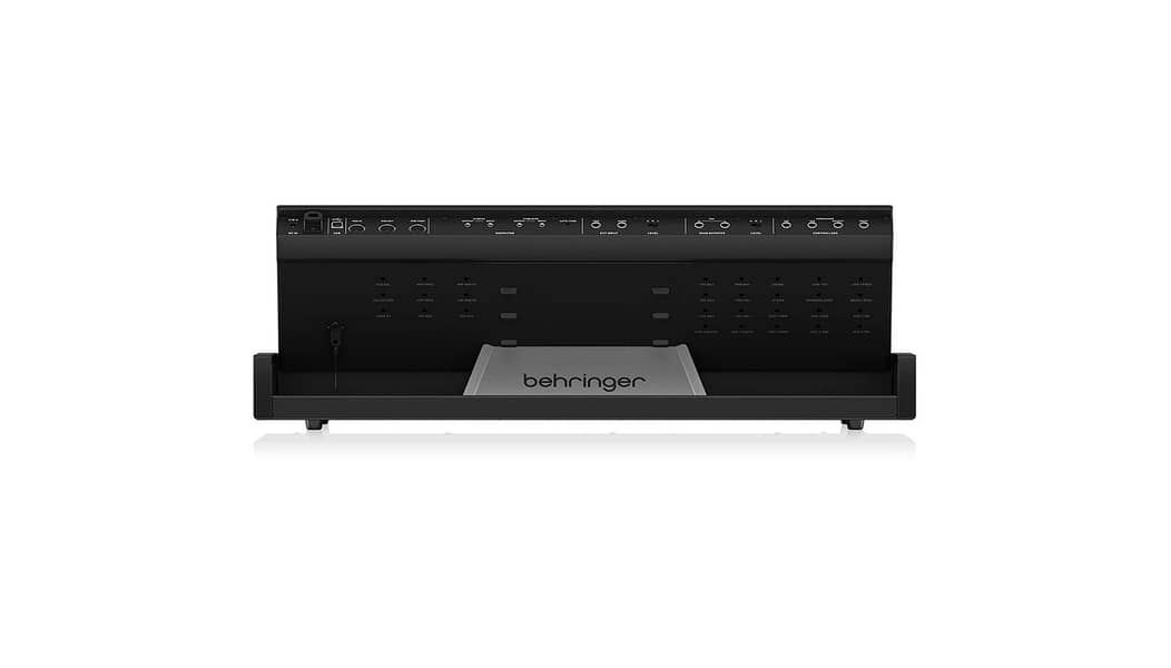 Behringer MS-5 Synthesizer 3
