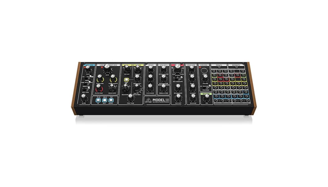 Behringer Model 15 Synthesizer 2