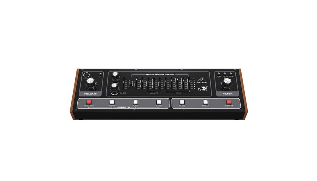 Behringer Toro Analog Bass Synthesizer 3
