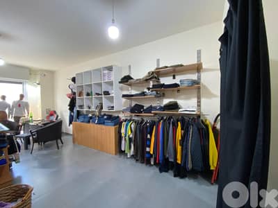 RWB141RH - Shop for sale in Abrine Batroun