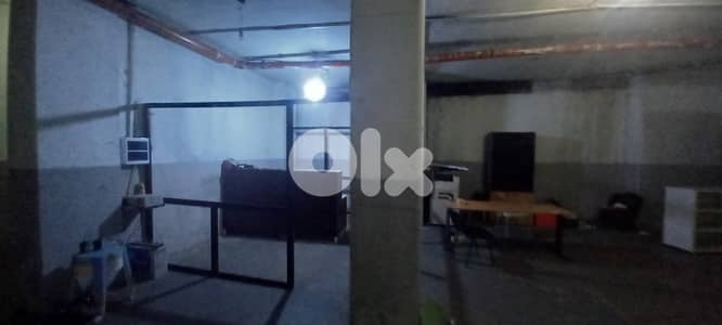 Warehouse For Sale In Beirut - Bechara El Khoury مستودع للبيع في بيروت