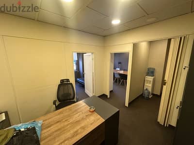 Office for rent in Jdeideh مكتب للإيجار في الجديدة