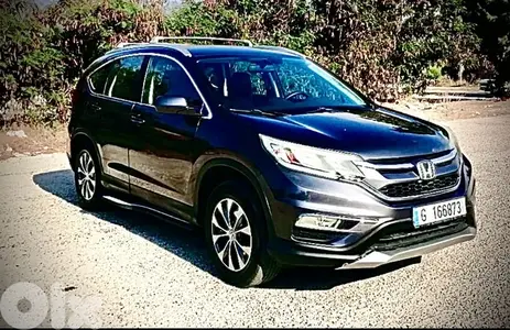HONDA CRV 2017 4x4 ( 38$/day )