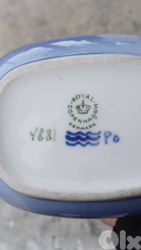 antique 8