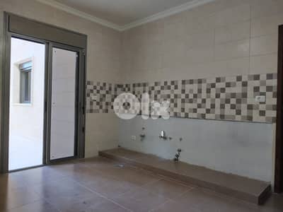 L16317 - 3-Bedroom Apartment With 100 SQM Garden For Sale In Maaysra
