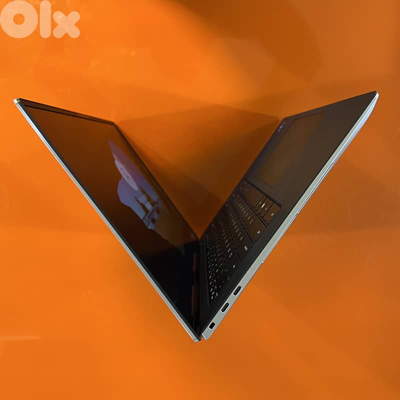 DELL XPS 15 9510 CORE i7-11800H RTX 3050 15.6" CREATOR LAPTOPS 4