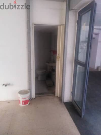 140 SQM Prime Location Shop in Dekwaneh, Metn