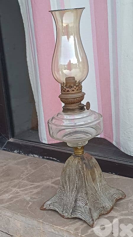 antique 8