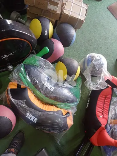 sand bags & slam ball  med ball 03027072 GEO SPORT معدات نوادي جديد وم